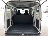 荷室空間も広く、シートアレンジもできるので使い分けできます。