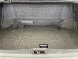 【トランク】積み込みやすくて、たっぷり積める荷室です。シートアレンジできるものは、乗車人数と荷物の量や大きさによってシートを動かすことができるので、より快適なドライブが可能です!