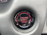 気になる車はすぐにお問い合わせください!画面右側の0066から始まる無料ダイヤルからお問い合わせ下さい!専門スタッフがお車のご質問にお答えいたします!