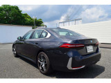 常時100台以上のBMW/MINIを展示!大型展示場でお気に入りの車両を見つけてください♪
