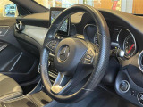 GLAクラス GLA220 4マチック 4WD 4WD サンルーフ