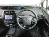 運転席はその車の重要ポイント。ぜひ実際にご乗車ください。お待ちしてます。