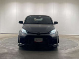 明るいLEDライトで、暗い夜道の運転も快適に。