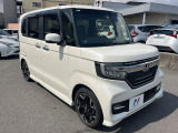 大好評のボディコーティング「弾スプラッシュコート」もご納車までに施工可能。通常のガラスコートと異なる、耐久年数6年の無機質ガラスコーティングが、ボディをキレイな状態に保ってくれます。
