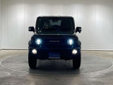 明るいLEDライトで、暗い夜道の運転も快適に。