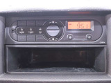 AM/FMラジオが付いていますので、運転・ビジネス・通勤・お買い物も快調ですね!