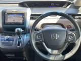 気になる車はすぐにお問い合わせください!画面右側の0066から始まる無料ダイヤルからお問い合わせ下さい!専門スタッフがお車のご質問にお答えいたします!