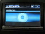 AM・FMラジオ、各種DISC、ナビ機能が付いてます。