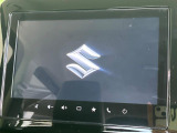 【メーカー純正9型ナビ】インテリアに溶け込むスタイリッシュな「専用設計」メーカーナビを装備♪視認性や操作性など基本性能にも優れ、より上質なカーライフをお楽しみいただけます。