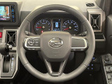気になる車はすぐにお問い合わせください!画面右側の0066から始まる無料ダイヤルからお問い合わせ下さい!専門スタッフがお車のご質問にお答えいたします!