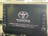 【ナビ機能付き9型ディスプレイオーディオ】ナビ機能搭載の他、お持ちのスマートフォンと連携して、ナビやbluetoothでの音楽再生が可能です♪デザインはもちろん操作性も良好!