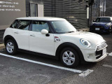 遠方のお客様もお気軽にご相談ください。全国のMINI正規ディーラーで修理保証いたします。