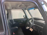 たとえばダイハツのお店にある、たくさんのスマアシ搭載車は、正常に作動する事をしっかり確認します。