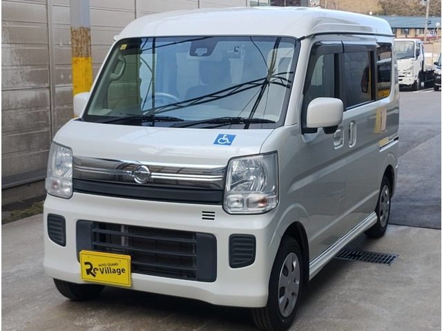 NV100クリッパーリオ  チェアキャブ ハイルーフ 4WD