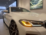 地域最大級の展示台数!お気に入りのお車があれば、ぜひステアリングを手にしてください。稀少モデルも鋭意取り揃え、幅広いニーズにお応えいたします。スタッフ一同皆様のご来店を、心よりお待ち申し上げます。