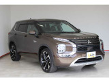 アウトランダー PHEV 2.4 P 4WD