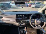運転席まわりです。細かいオプションなど、気になるところがあればお気軽にメールやお電話等でお問合せください。