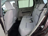 ゆとりある広々とした車内空間は、ドライブを始め買い物やレジャーなど、幅広く活躍します。一人でもみんなとでもお出かけを楽しみましょう!