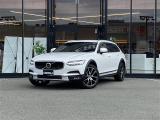 V90クロスカントリー T6 AWD サマム 4WD 本革シート