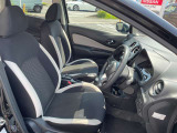 乗り降りらくらく運転席ドア