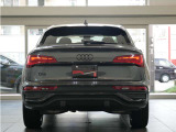 後続車両から長く見られるリヤスタイルも、Audiらしく上品で洗練されたデザインで見る人を惹きつけます。