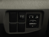 気になる車はすぐにお問い合わせください!画面右側の0066から始まる無料ダイヤルからお問い合わせ下さい!専門スタッフがお車のご質問にお答えいたします!
