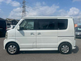 ☆フォグライト☆濃霧が発生し運転が困難に感じる際に使う補助灯としての役割があり運転をサポートしてくれます♪