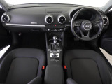 指定工場で車検までご対応可能。6ベイを完備したサービス工場を併設し、快適なAudiライフをサポートします。詳しくは0078-6002-900146中古車スタッフまで