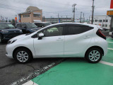 アクア  1.5 Z E-Four 4WD