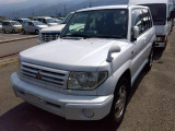 三菱 パジェロイオ 1.8 ZR 4WD