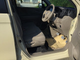 フィット性も良く、楽な運転姿勢を保てます。