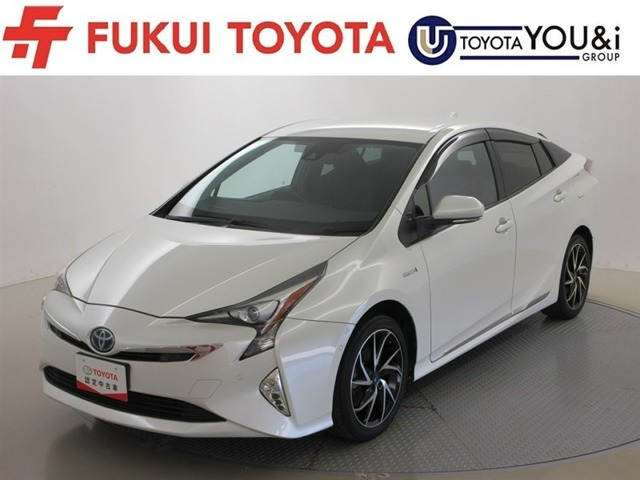 プリウス 1.8 A E-Four 4WD 