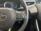 【レーダークルーズコントロール】高速道路での長距離走行が楽に!!自動で速度を保つクルーズコントロールが、衝突軽減システムと連携し、前方の車両を感知して車間を保つように速度調節してくれます!!