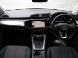 Q3 35 TFSI アドバンスド 