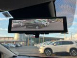 インテリジェントルームミラー☆カメラの映像を映すことで荷物や人が乗っていても後方視界を確保できます☆