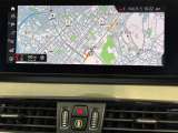iDriveHDDナビゲーションになります。操作はコントローラーとタッチパネルにて操作いただけます。