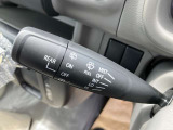 運転席から操作しやすい位置に配備されています♪
