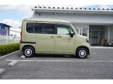 いつもドライバーを見守ってくれる目に見えないパートナー ホンダセンシング。常に「単眼カメラ」と「ミリ波レーダー」で周囲の状況を認識しドライバーをサポート。運転がもっと安心にもっと快適になります。