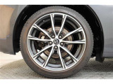 タイヤサイズ 215/45R17