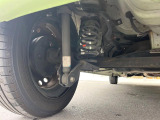 お車を安心してお乗りいただく為には、足回りの定期点検が欠かせません。サービスサポート(有償保証)では無料点検もご提供しており、安心のカーライフをお過ごしいただけるサポート体制が整っています。