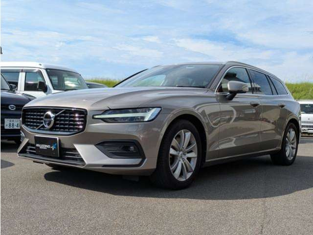 V60 T5 モメンタム 