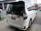 セレナ 2.0 ハイウェイスター V 4WD 