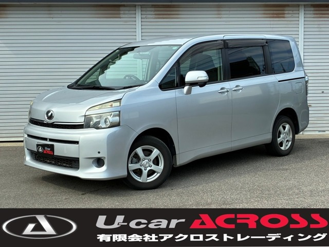 ヴォクシー2.0 X Lエディション 4WD