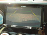 バックカメラが付いているので後方確認が非常にしやすいです。今や運転初心者も熟練者も必須装備!ついていて損はないですね♪