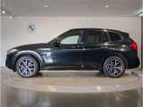 ☆BMWは自動車メーカーとしてのアイデンティティ…BMWらしさを守るため頑なに前後重量配分50:50にこだわり続けています☆