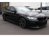5シリーズセダン M550i xドライブ 4WD 