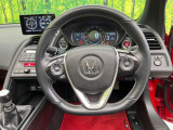 【純正革巻きステアリング】上質な革を使用することで、手にしっかり馴染みとても運転しやすいハンドルです♪