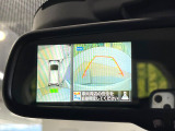 【アラウンドビューモニター】専用のカメラにより、上から見下ろしたような視点で360度クルマの周囲を確認することができます☆死角部分も確認しやすく、狭い場所での切り返しや駐車もスムーズに行えます。