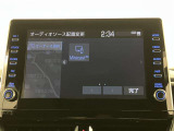 いまや必須装備「ナビゲーション」搭載!知らない場所にスイスイッとドライブ。もう、これなしではハンドルを握れませんね!でも運転中の操作は危険ですのでご注意ですね☆