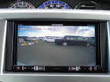 バックカメラ装備しております。駐車時に大変役に立ちますよ♪駐車が苦手な方にも便利機能です♪